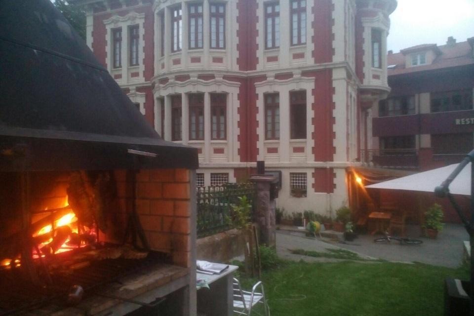 Hotel Restaurante Parador De 펠레초사 외부 사진